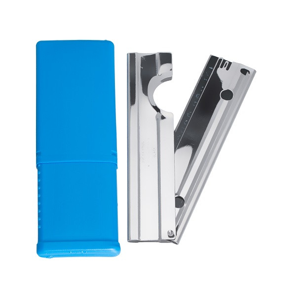 Üvegkaparó tartalék pengékkel